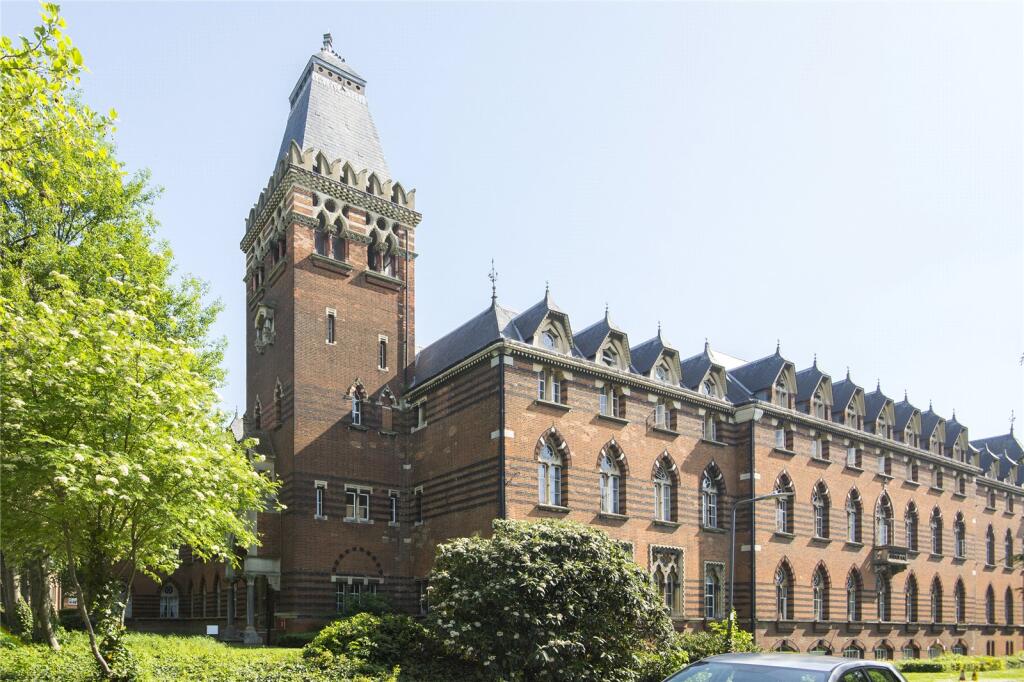 1 bed 1st Floor Flat for rent in London. From Keatons - Stratford