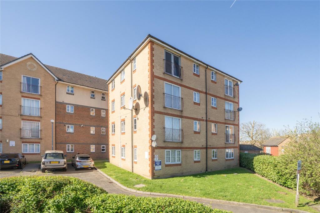 2 bed 1st Floor Flat for rent in Barking. From Keatons - Stratford