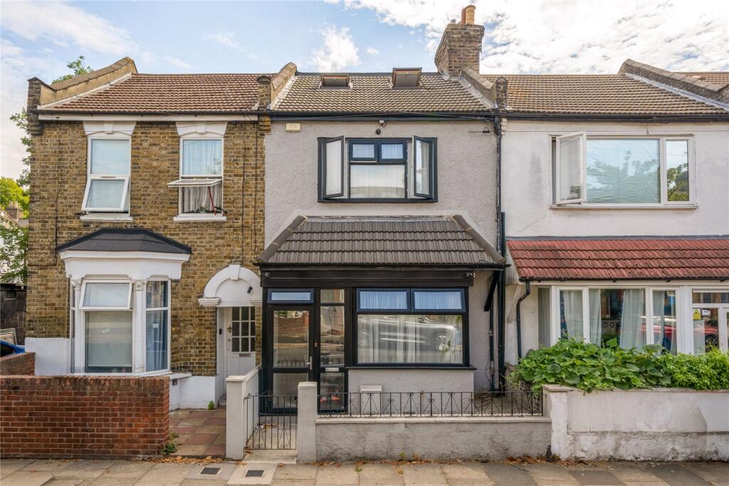 5 bed Mid Terraced House for rent in West Ham. From Keatons - Stratford 5 bed Mid Terraced House for rent in West Ham. From Keatons - Stratford