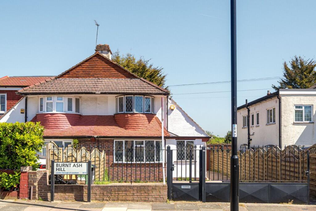 3 bed Semi Detached for rent in London. From Kinleigh Folkard & Hayward - Sales - Lee