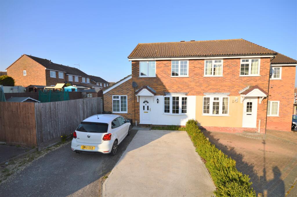 2 bed Semi Detached for rent in Manningtree. From Fenn Wright - Manningtree 2 bed Semi Detached for rent in Manningtree. From Fenn Wright - Manningtree