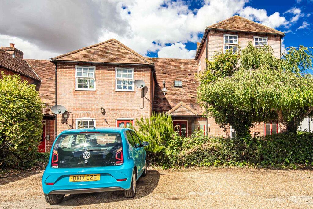 2 bed House (unspecified) for rent in Wallingford. From Warmingham & Co - Goring-on-Thames