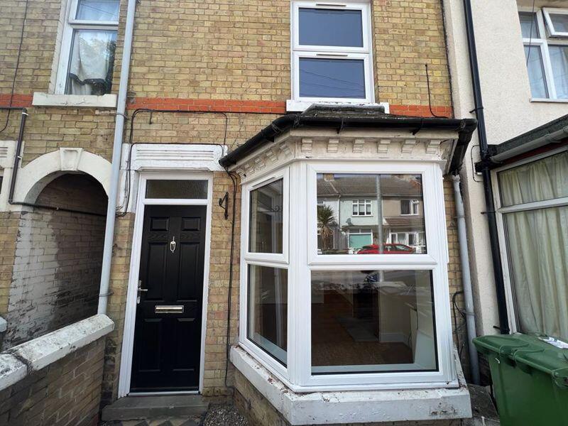 2 bed Mid Terraced House for rent in Peterborough. From Kenneally Property Services - Peterborough 2 bed Mid Terraced House for rent in Peterborough. From Kenneally Property Services - Peterborough