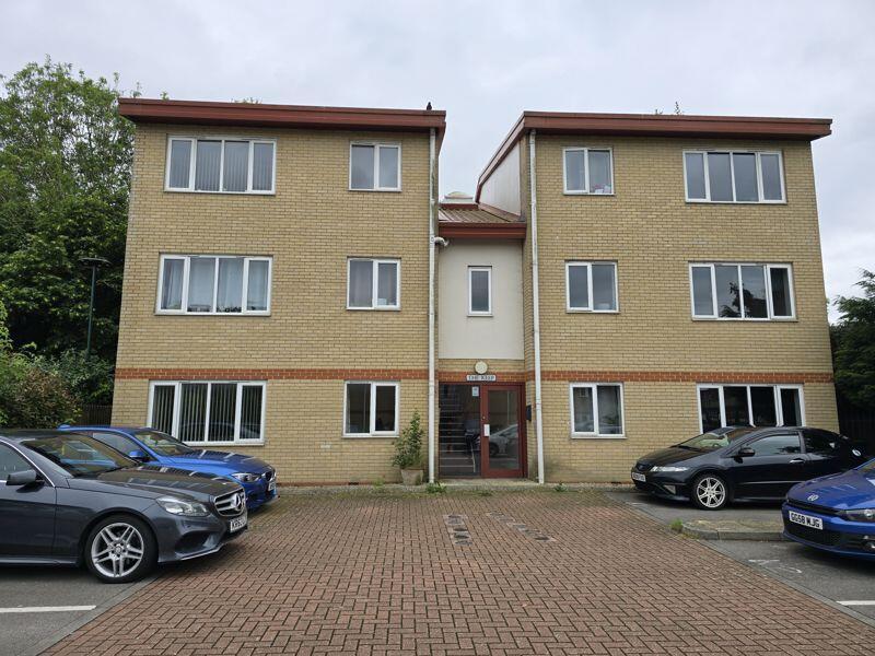 2 bed 1st Floor Flat for rent in Marholm. From Kenneally Property Services - Peterborough