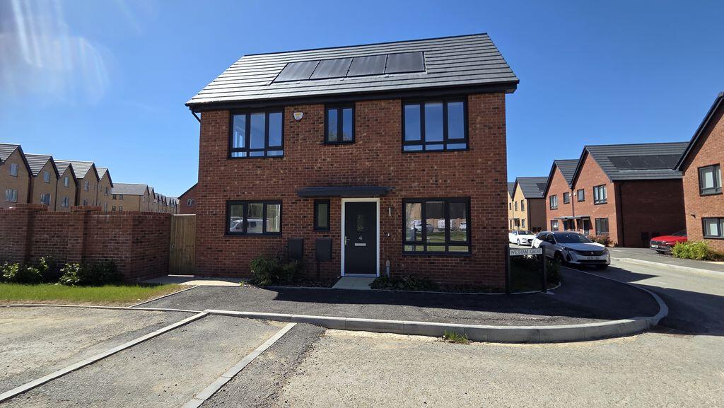 3 bed Detached for rent in Yaxley. From Kenneally Property Services - Peterborough