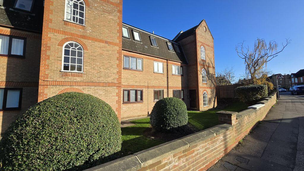 2 bed 1st Floor Flat for rent in Peterborough. From Kenneally Property Services - Peterborough 2 bed 1st Floor Flat for rent in Peterborough. From Kenneally Property Services - Peterborough
