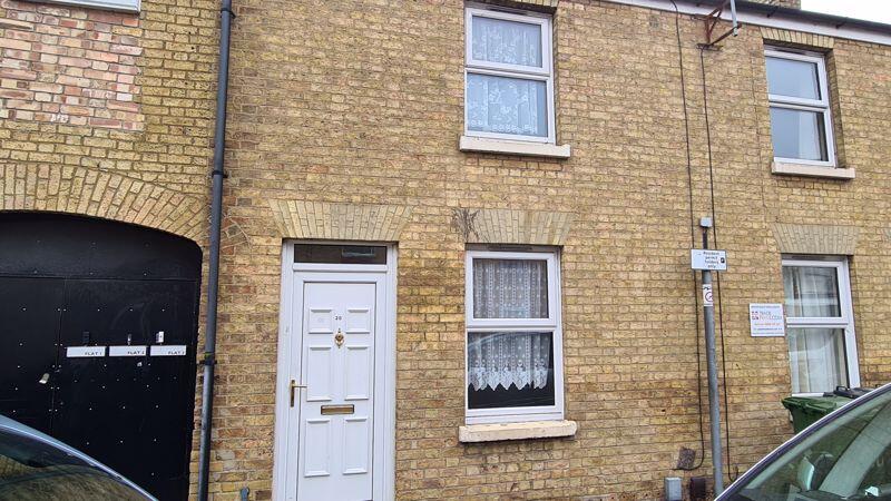 2 bed Mid Terraced House for rent in Peterborough. From Kenneally Property Services - Peterborough 2 bed Mid Terraced House for rent in Peterborough. From Kenneally Property Services - Peterborough