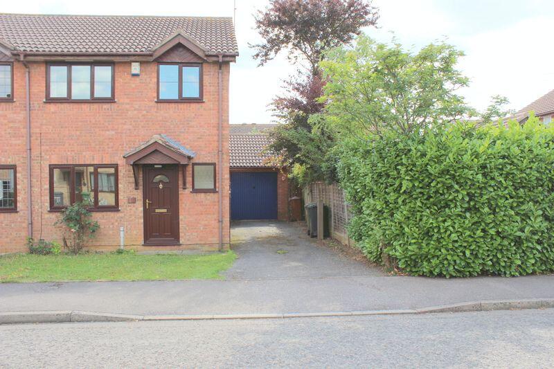 3 bed End of Terrace for rent in Peterborough. From Kenneally Property Services - Peterborough