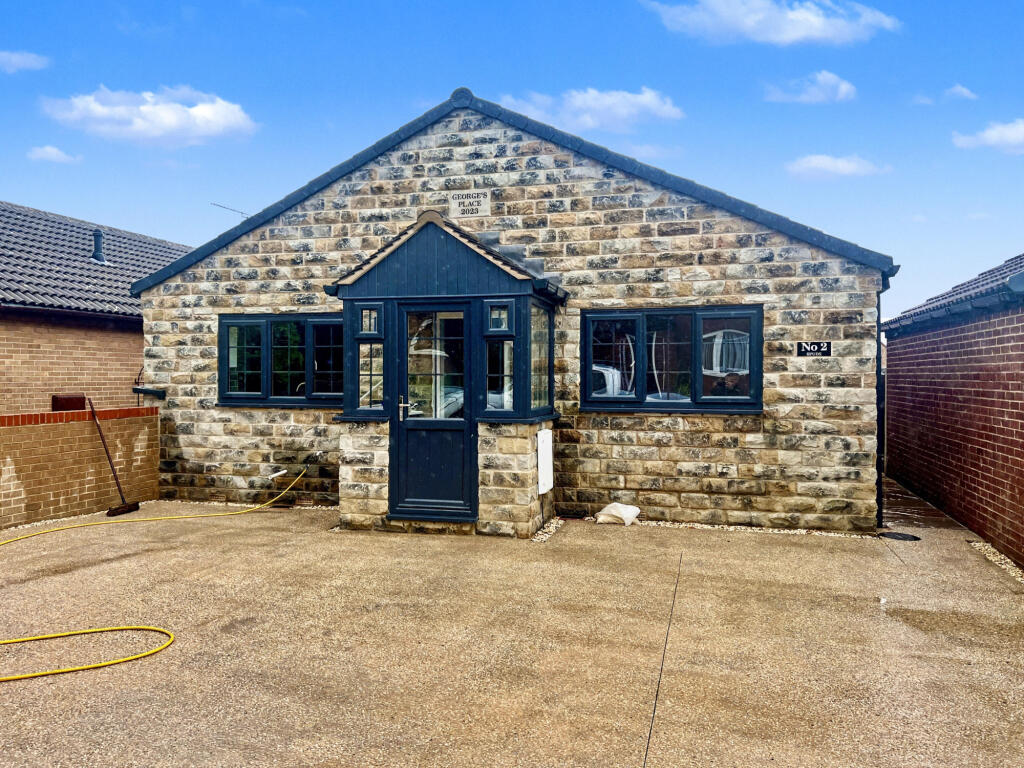 3 bed Bungalow for rent in Carlton. From Armitage Residential - Barnsley