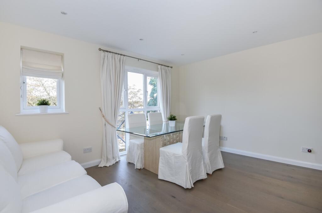 1 bed Flat for rent in Deptford. From Kinleigh Folkard & Hayward