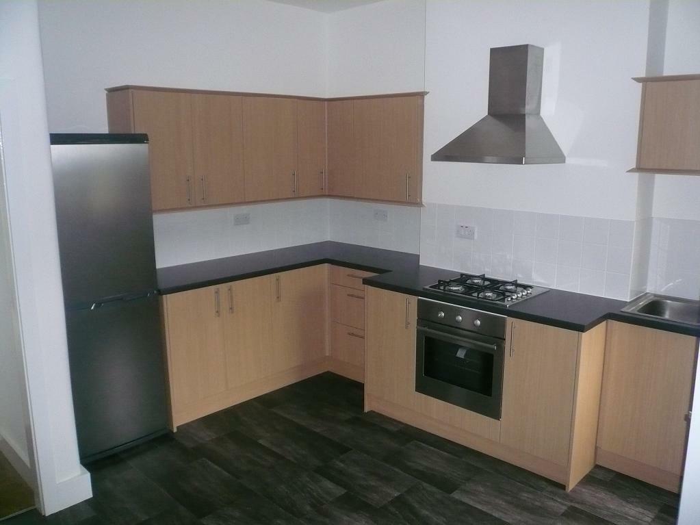 2 bed Detached House for rent in Lewisham. From Kinleigh Folkard & Hayward