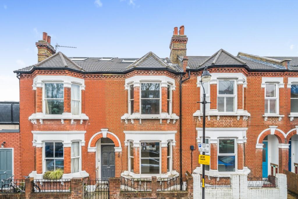 4 bed Detached for rent in Camberwell. From Kinleigh Folkard & Hayward - Sales - Peckham Rye
