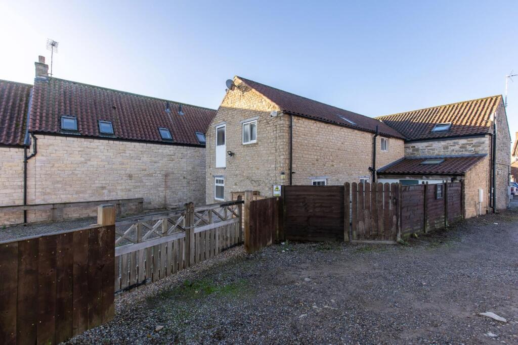 2 bed Detached for rent in Helmsley. From Rounthwaite & Woodhead - Malton