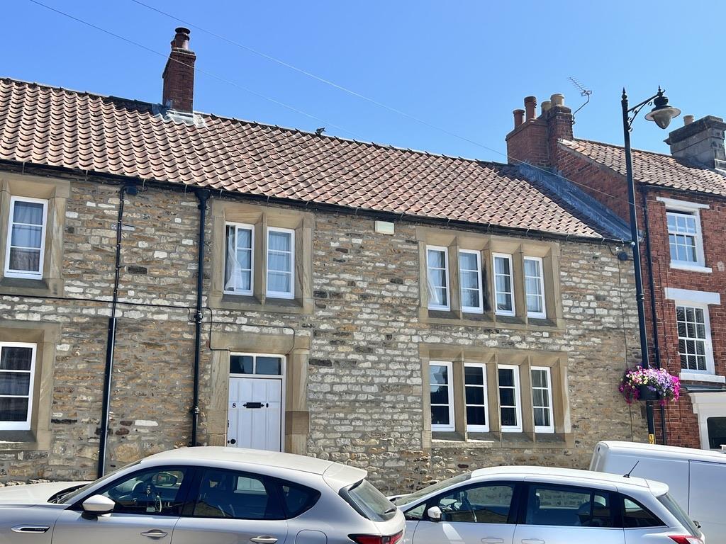 2 bed Mid Terraced House for rent in Kirkbymoorside. From Rounthwaite & Woodhead - Malton 2 bed Mid Terraced House for rent in Kirkbymoorside. From Rounthwaite & Woodhead - Malton