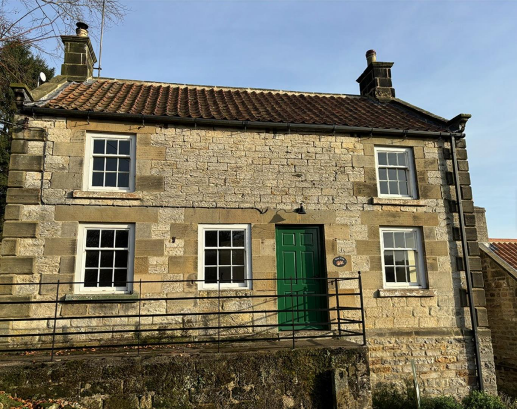 2 bed Detached for rent in Helmsley. From Rounthwaite & Woodhead - Malton 2 bed Detached for rent in Helmsley. From Rounthwaite & Woodhead - Malton