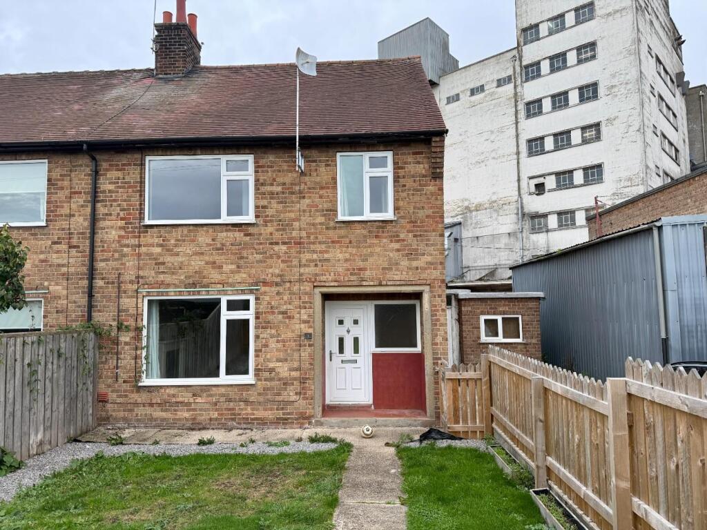3 bed Semi Detached for rent in West Knapton. From Rounthwaite & Woodhead - Malton 3 bed Semi Detached for rent in West Knapton. From Rounthwaite & Woodhead - Malton