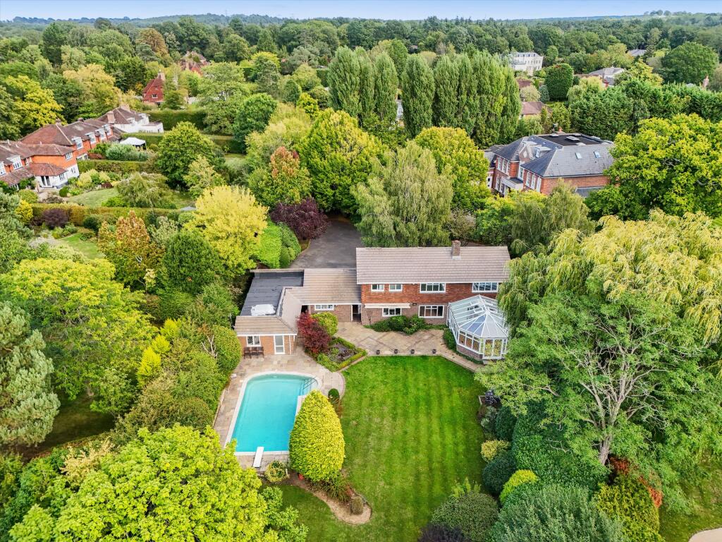 6 bed Detached for rent in Pachesham Park. From Knight Frank - Esher 6 bed Detached for rent in Pachesham Park. From Knight Frank - Esher