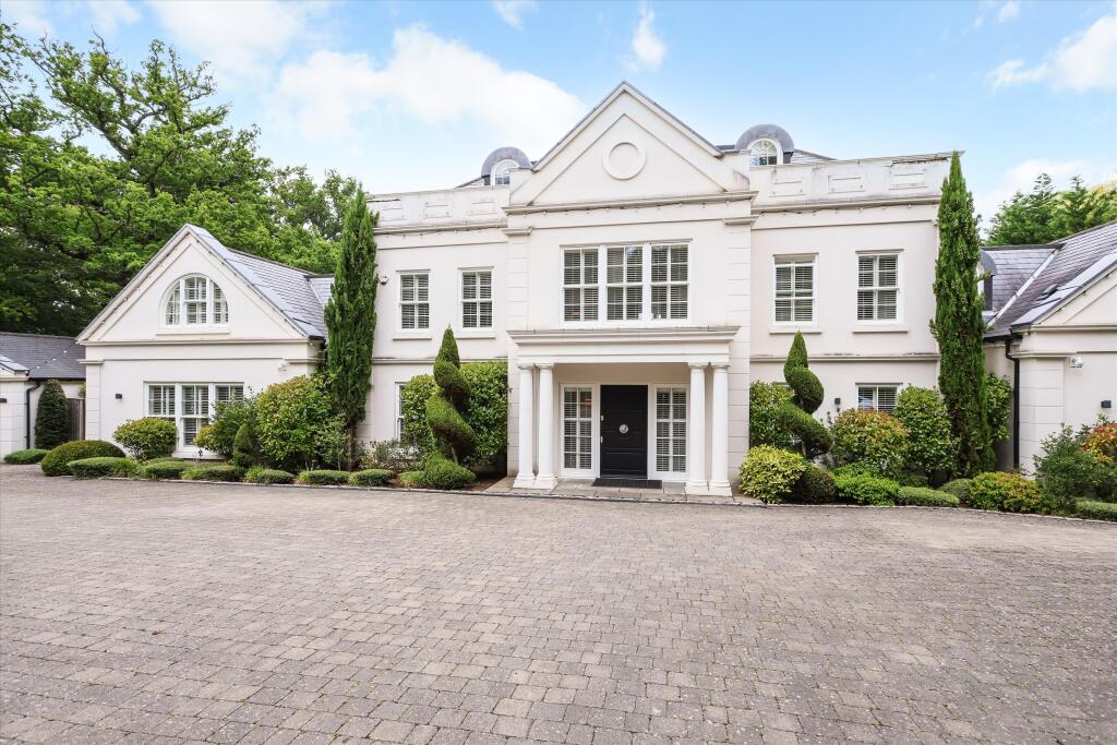 6 bed Detached for rent in Pachesham Park. From Knight Frank - Esher 6 bed Detached for rent in Pachesham Park. From Knight Frank - Esher