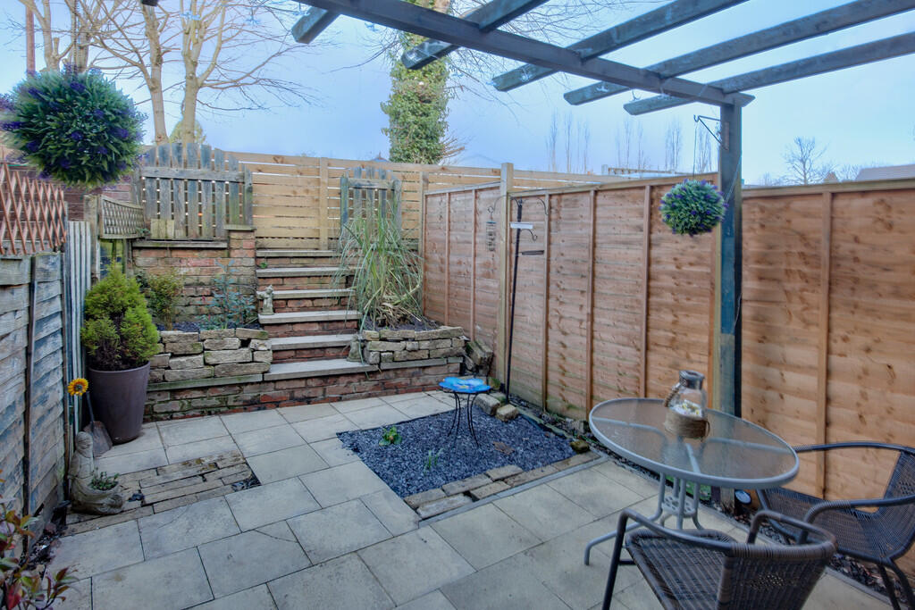 2 bed Mid Terraced House for rent in Wales. From 1st Field Properties - Kiveton Park 2 bed Mid Terraced House for rent in Wales. From 1st Field Properties - Kiveton Park