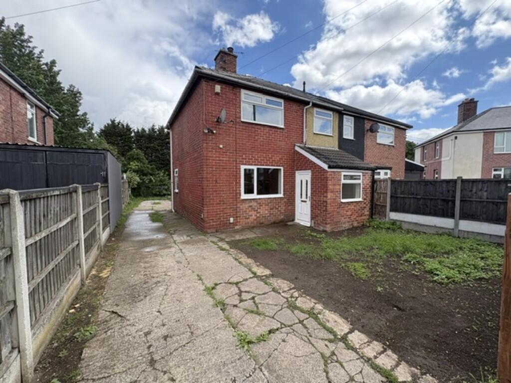 3 bed Semi Detached for rent in Dinnington. From 1st Field Properties - Kiveton Park