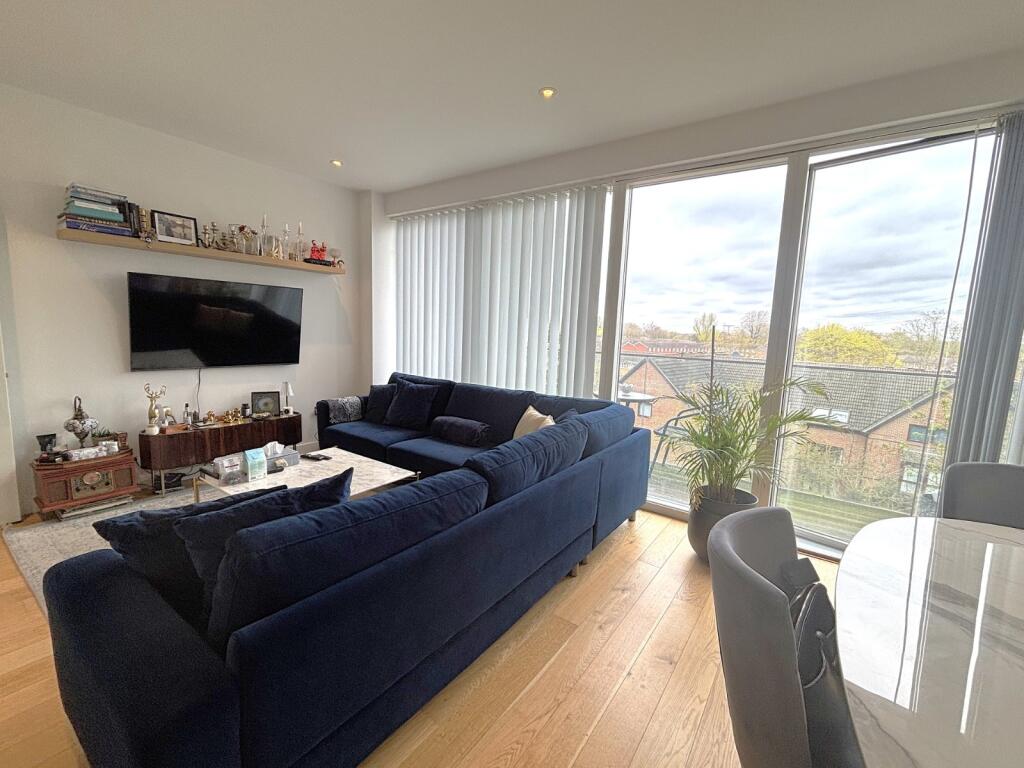 1 bed Apartment for rent in Staines-upon-Thames. From Oasis Estate Agents - Staines-upon-Thames