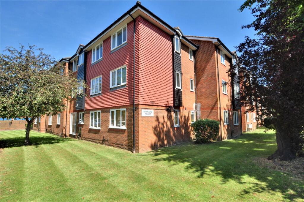 1 bed Apartment for rent in Staines-upon-Thames. From Oasis Estate Agents - Staines-upon-Thames