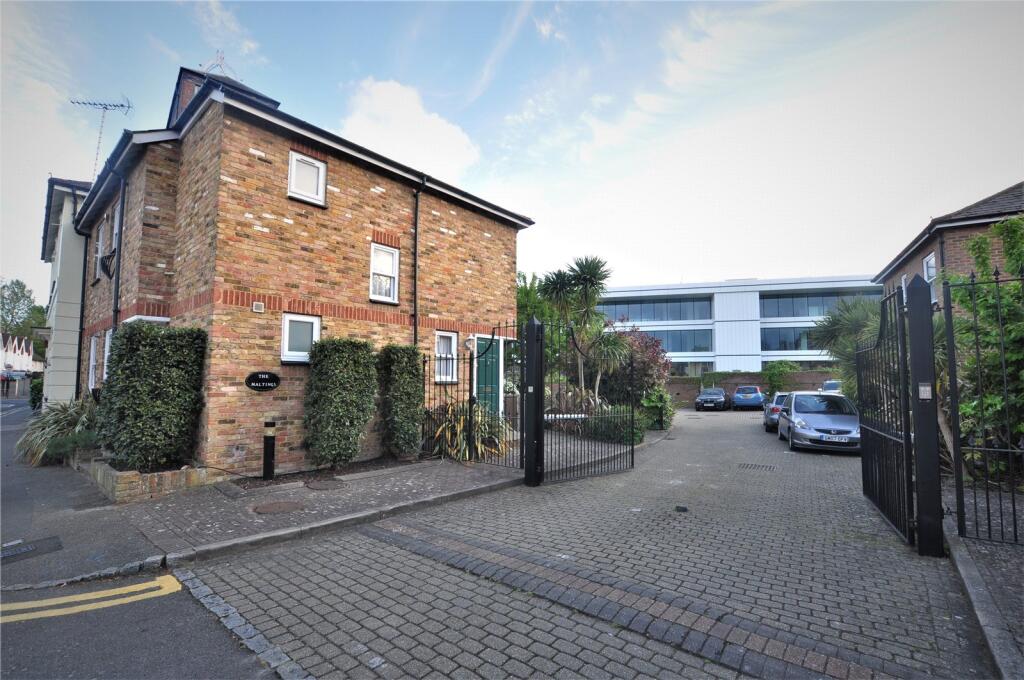 2 bed Annexe for rent in Staines-upon-Thames. From Oasis Estate Agents - Staines-upon-Thames 2 bed Annexe for rent in Staines-upon-Thames. From Oasis Estate Agents - Staines-upon-Thames