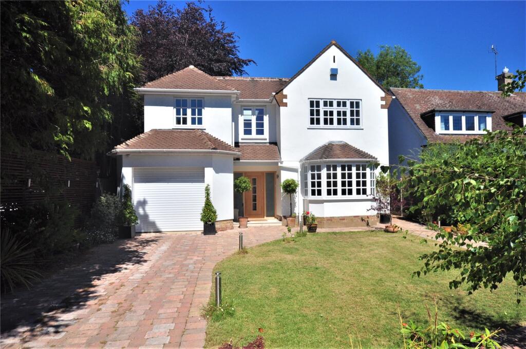 4 bed Detached for rent in Egham. From Oasis Estate Agents - Staines-upon-Thames