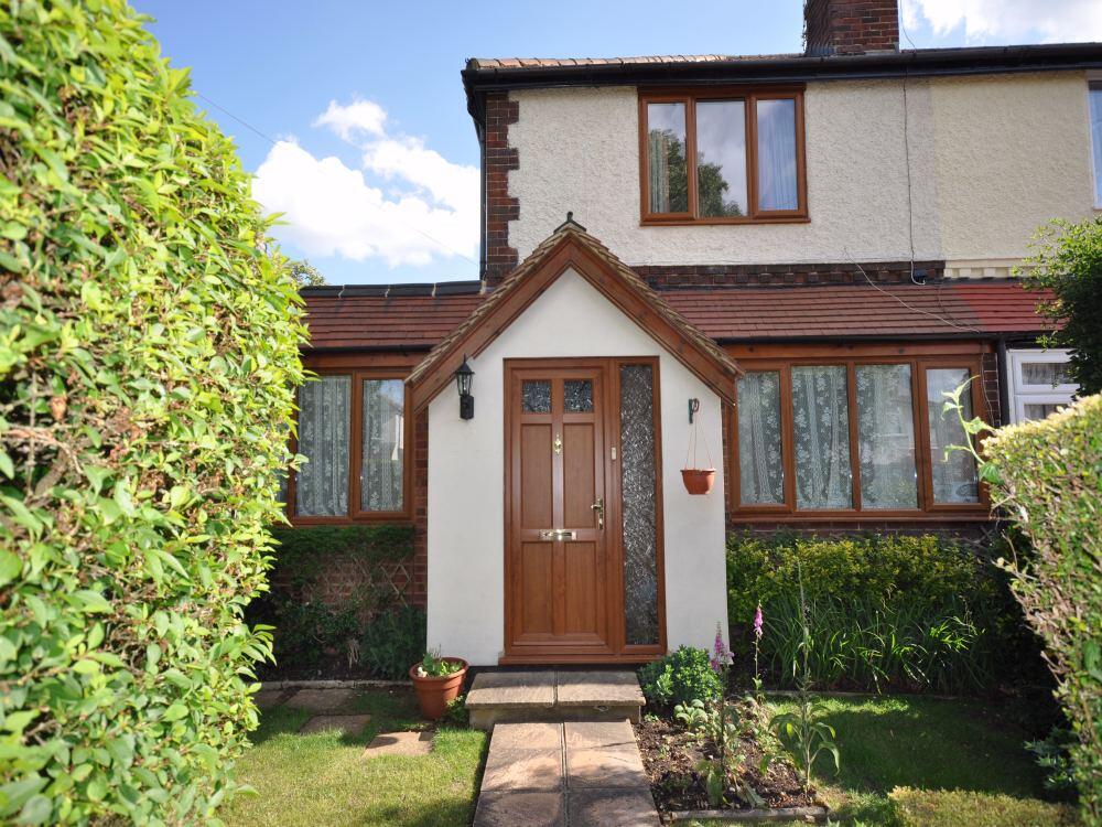 3 bed Semi Detached for rent in Staines-upon-Thames. From Oasis Estate Agents - Staines-upon-Thames 3 bed Semi Detached for rent in Staines-upon-Thames. From Oasis Estate Agents - Staines-upon-Thames