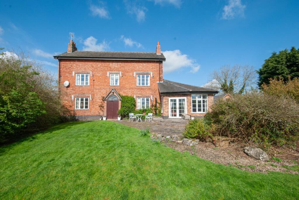 6 bed Farmhouse for rent in Coventry. From Brown & Cockerill Property Services - Rugby
