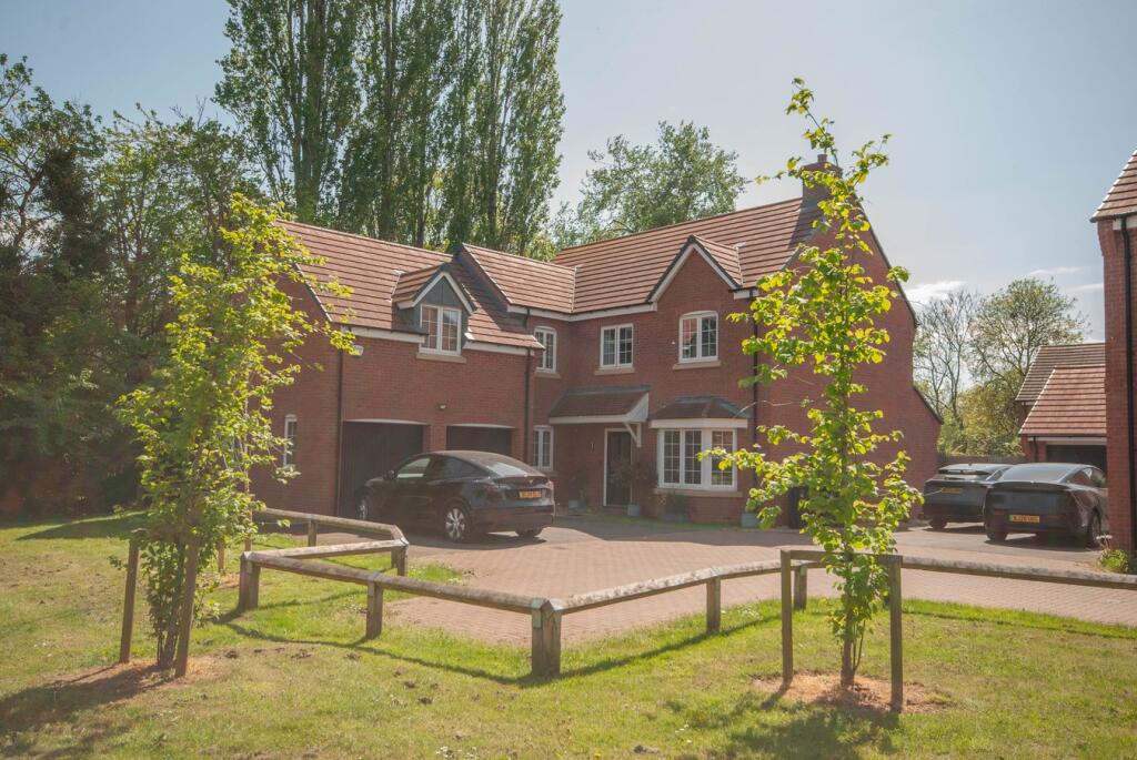 5 bed Detached for rent in Rugby. From Brown & Cockerill Estate Agents - Rugby