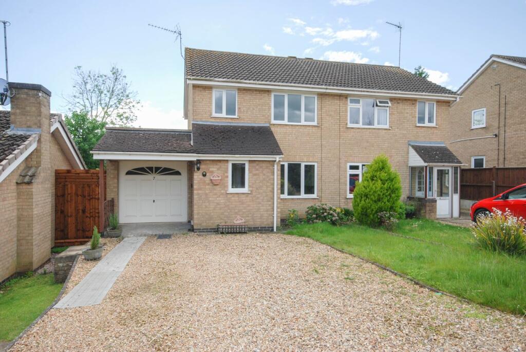3 bed Semi Detached for rent in Crick. From Brown & Cockerill Estate Agents - Rugby