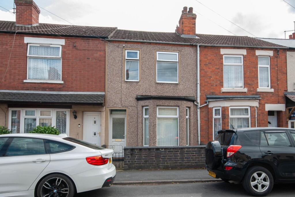 3 bed Mid Terraced House for rent in Rugby. From Brown & Cockerill Estate Agents - Rugby