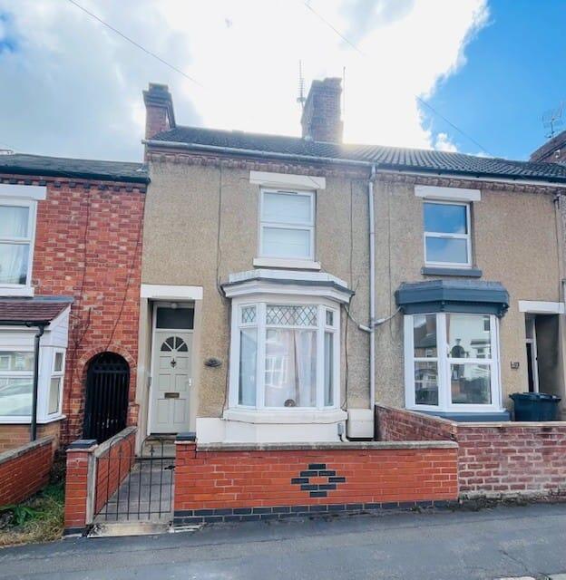 3 bed Mid Terraced House for rent in Rugby. From Brown & Cockerill Estate Agents - Rugby 3 bed Mid Terraced House for rent in Rugby. From Brown & Cockerill Estate Agents - Rugby