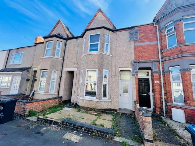 4 bed Mid Terraced House for rent in Rugby. From Brown & Cockerill Estate Agents - Rugby 4 bed Mid Terraced House for rent in Rugby. From Brown & Cockerill Estate Agents - Rugby
