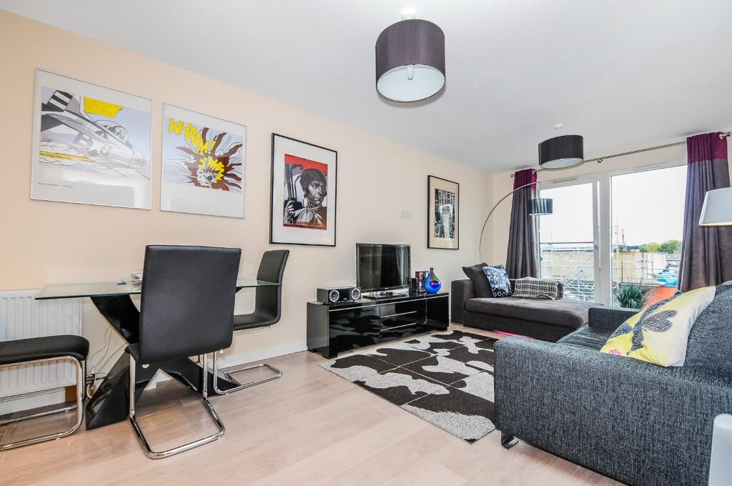 2 bed 1st Floor Flat for rent in London. From Kinleigh Folkard & Hayward - Sales - Crouch End