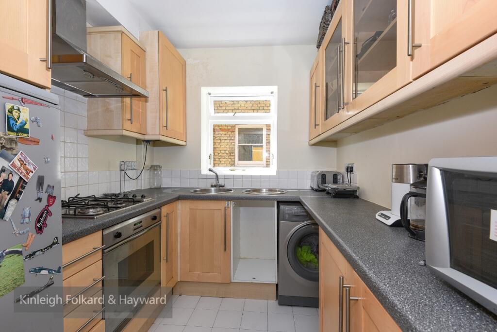 2 bed 1st Floor Flat for rent in Hornsey. From Kinleigh Folkard & Hayward - Sales - Crouch End