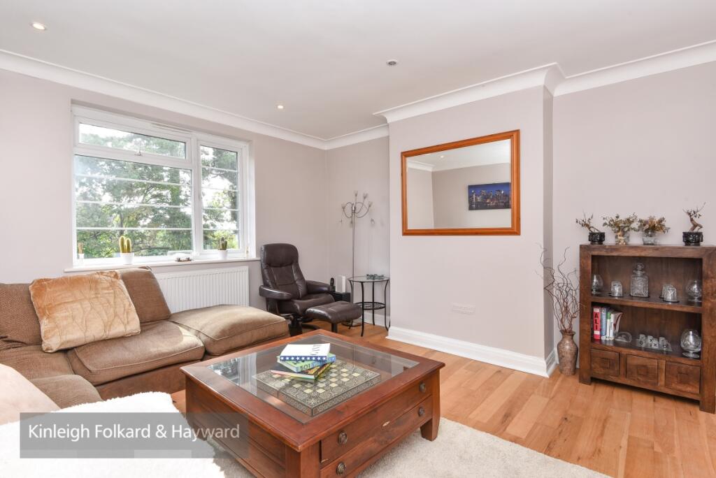 2 bed 1st Floor Flat for rent in London. From Kinleigh Folkard & Hayward - Sales - Crouch End