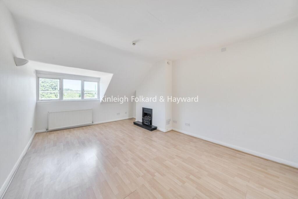 2 bed 1st Floor Flat for rent in Hornsey. From Kinleigh Folkard & Hayward - Sales - Crouch End 2 bed 1st Floor Flat for rent in Hornsey. From Kinleigh Folkard & Hayward - Sales - Crouch End