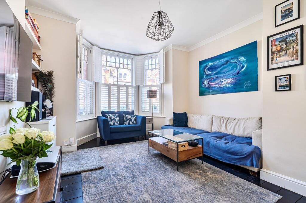 2 bed Not Specified for rent in London. From Kinleigh Folkard & Hayward - Sales - Crouch End