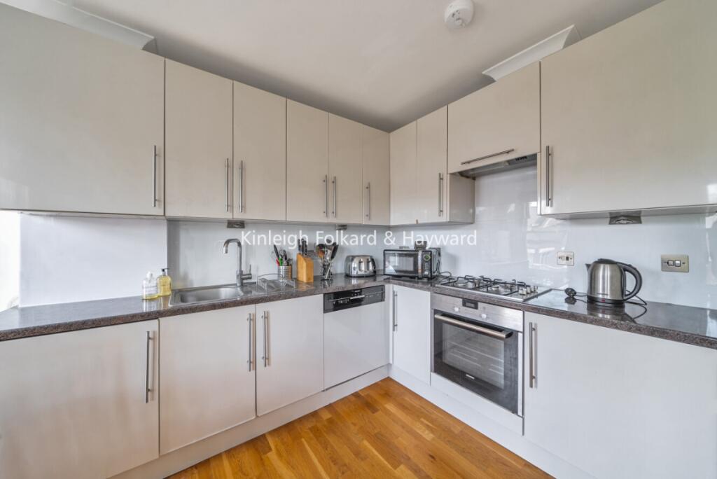 2 bed 1st Floor Flat for rent in Hornsey. From Kinleigh Folkard & Hayward - Sales - Crouch End