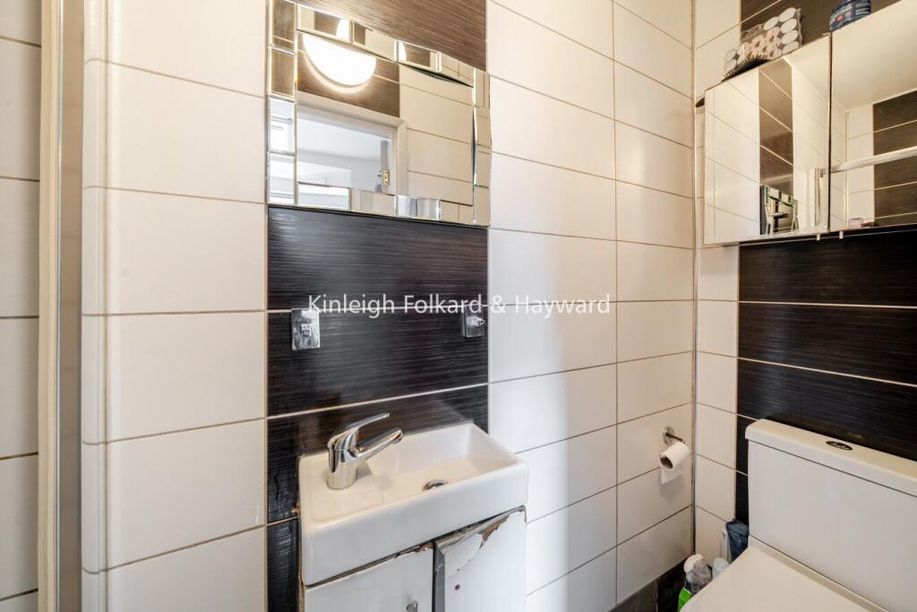 1 bed Not Specified for rent in Hornsey. From Kinleigh Folkard & Hayward - Sales - Crouch End 1 bed Not Specified for rent in Hornsey. From Kinleigh Folkard & Hayward - Sales - Crouch End