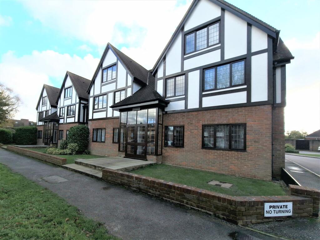 2 bed Apartment for rent in Beaconsfield. From Ashington Page - Beaconsfield