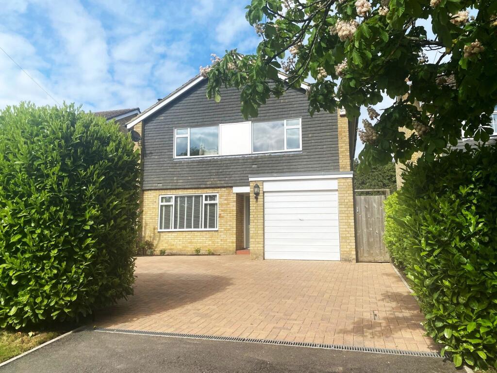 4 bed Detached for rent in Beaconsfield. From Ashington Page - Beaconsfield 4 bed Detached for rent in Beaconsfield. From Ashington Page - Beaconsfield