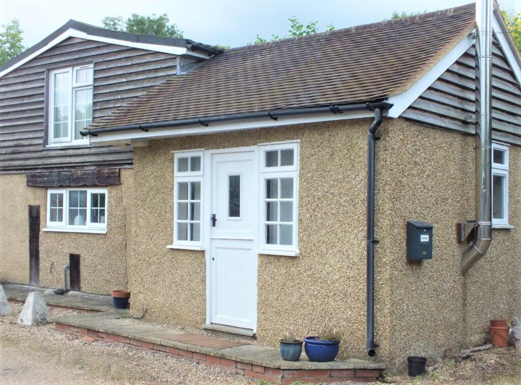 1 bed Cottage for rent in Beaconsfield. From Ashington Page - Beaconsfield