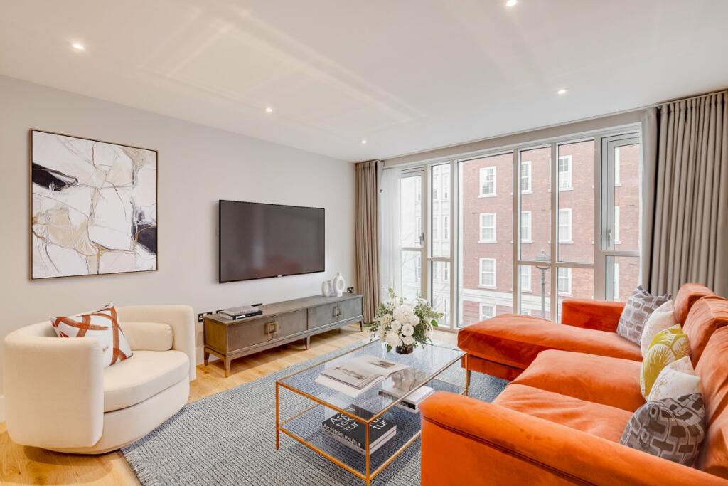 3 bed Apartment for rent in Camden Town. From Aston Chase - Park Road