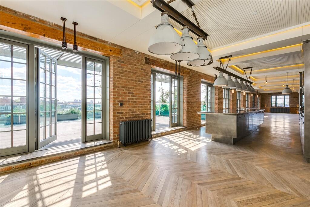 4 bed Apartment for rent in Camden Town. From Aston Chase - London