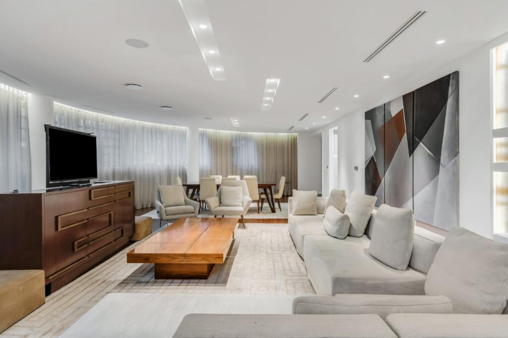 4 bed Apartment for rent in London. From Aston Chase - London