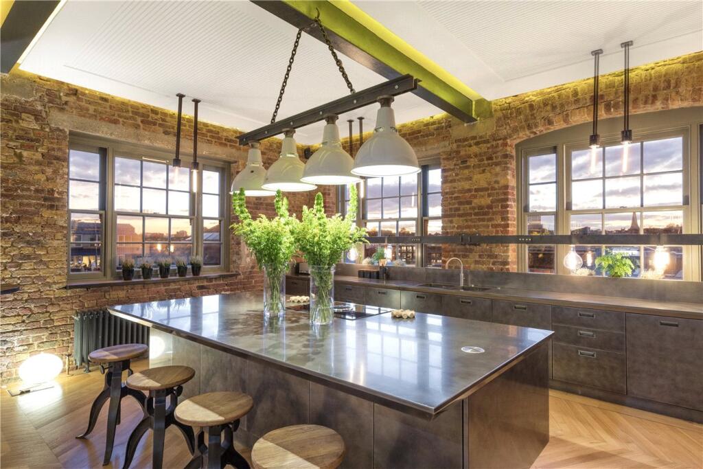 3 bed Apartment for rent in Camden Town. From Aston Chase - London 3 bed Apartment for rent in Camden Town. From Aston Chase - London