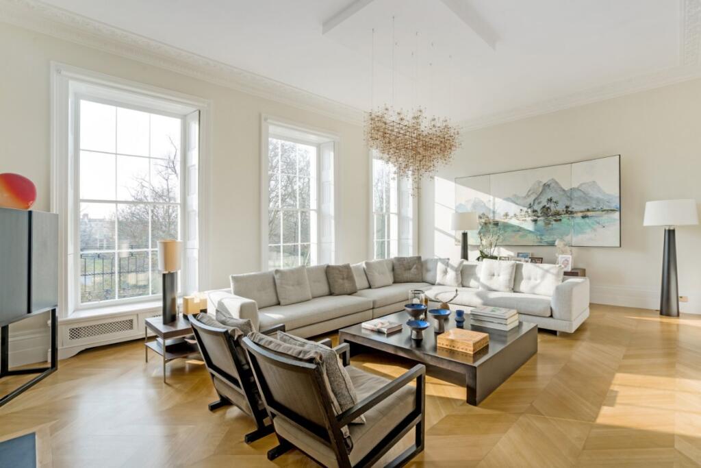 6 bed Town House for rent in London. From Aston Chase - London